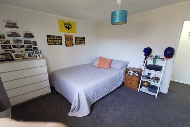 Photo of property in 4 Staysail Place, Whitby, Porirua, 5024