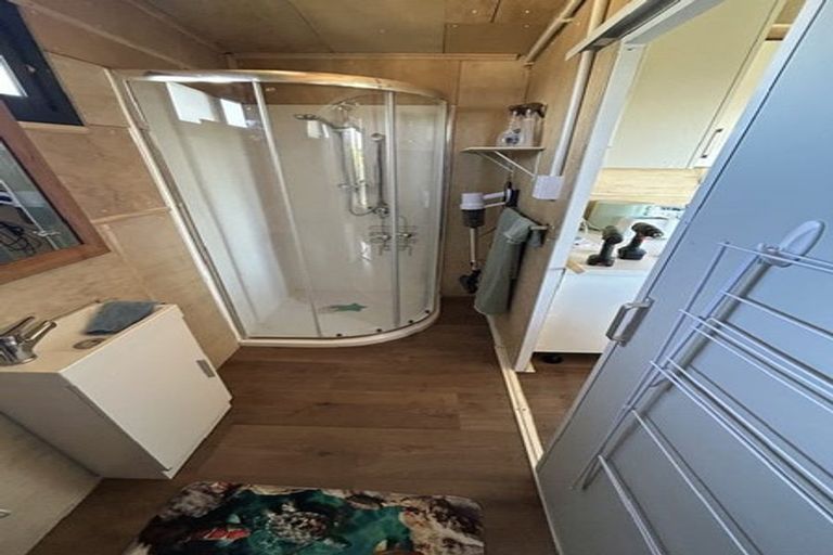 Photo of property in 42 Mackenzie Avenue, Woolston, Christchurch, 8023