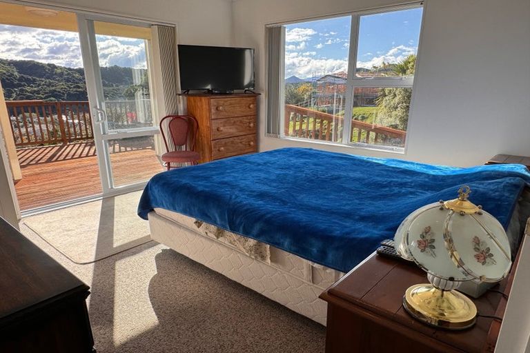 Photo of property in 4 Collins Place, Picton, 7220