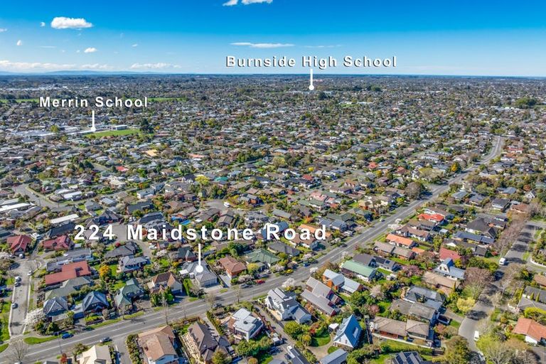 Photo of property in 224 Maidstone Road, Avonhead, Christchurch, 8042