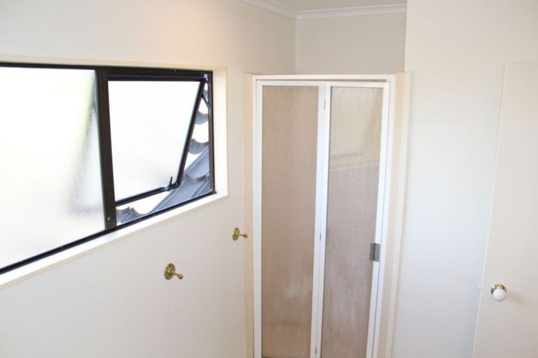 Photo of property in 2 Bluegum Place, Woodhill, Whangarei, 0110