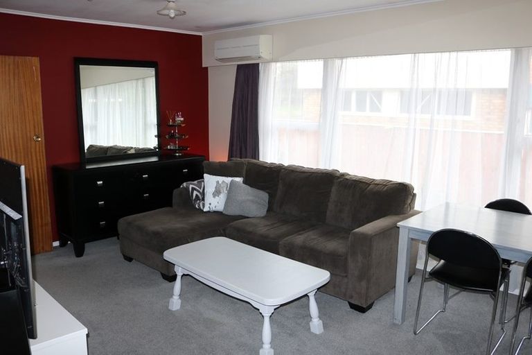 Photo of property in 12a Helena Road, Hillcrest, Hamilton, 3216