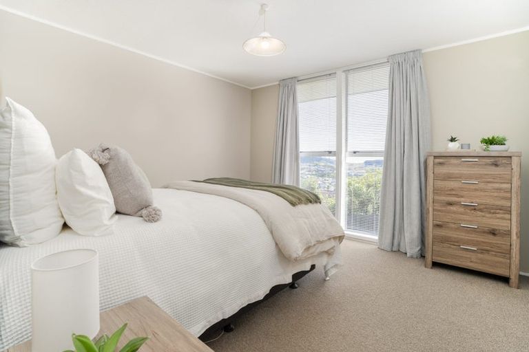 Photo of property in 65 Cunliffe Street, Churton Park, Wellington, 6037