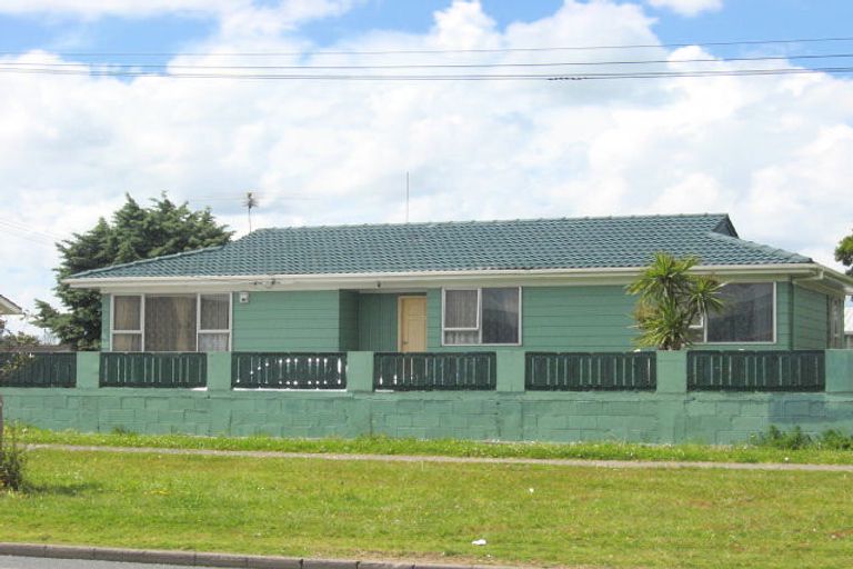 Photo of property in 230 Browns Road, Manurewa, Auckland, 2102