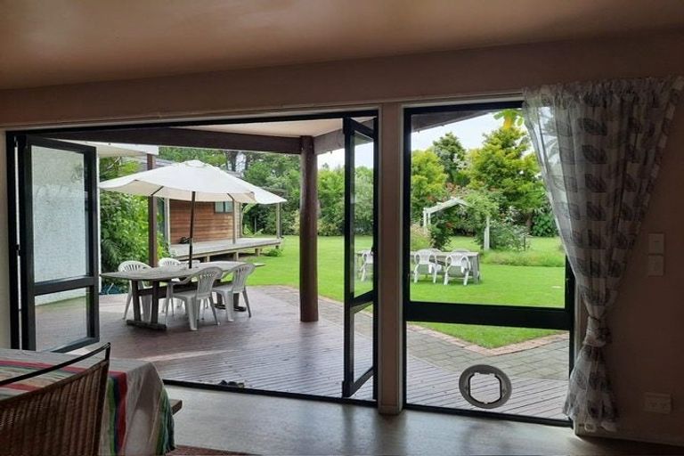 Photo of property in 7 Albert Street, Clive, 4102