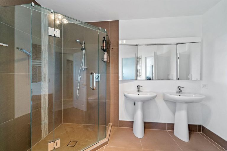 Photo of property in 41 Island View Drive, Gulf Harbour, Whangaparaoa, 0930