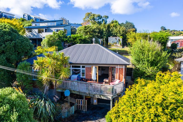 Photo of property in 10 Castlewood Road, Company Bay, Dunedin, 9014