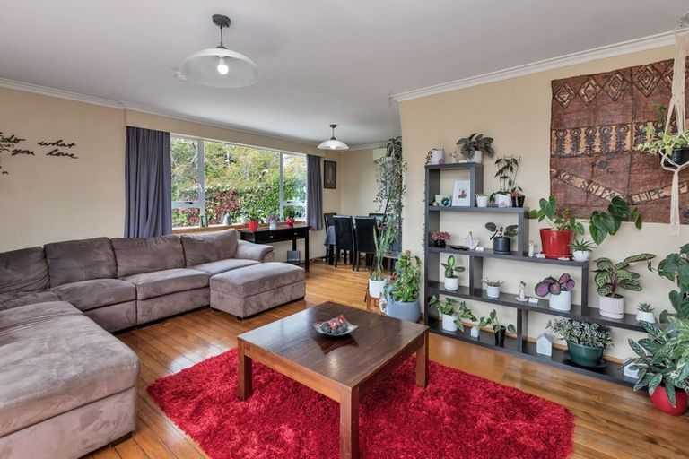 Photo of property in 16 Onerahi Road, Onerahi, Whangarei, 0110