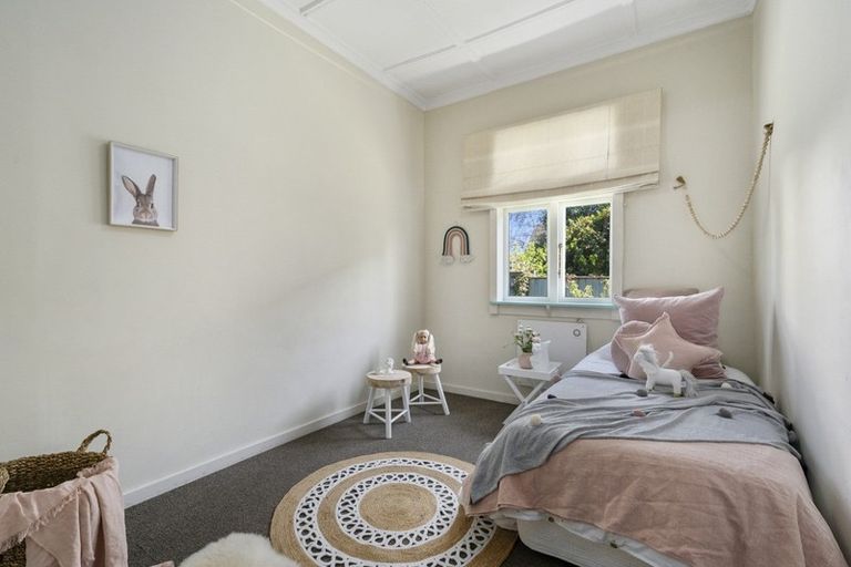 Photo of property in 6 Malcolm Street, Martinborough, 5711