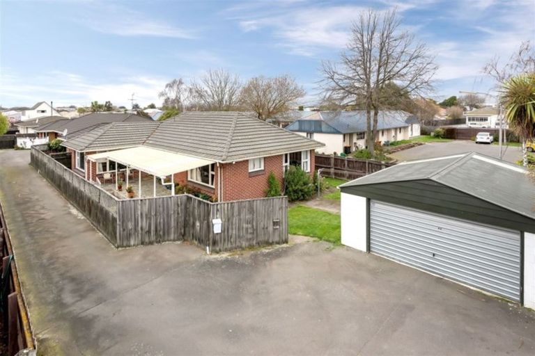 Photo of property in 1/44 Division Street, Riccarton, Christchurch, 8041