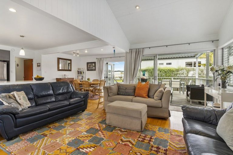 Photo of property in 246a Beverley Terrace, Whangamata, 3620