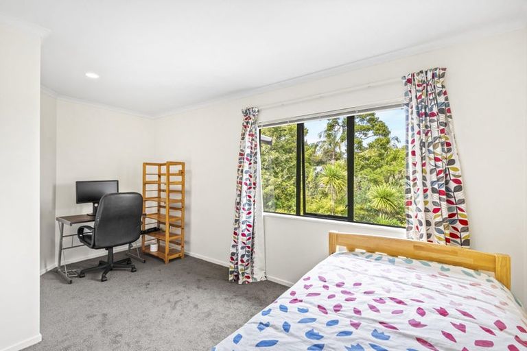 Photo of property in 9/86 Kauri Road, Birkenhead, Auckland, 0626