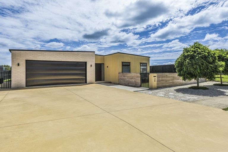 Photo of property in 36 Breton Drive, Waipu, 0510