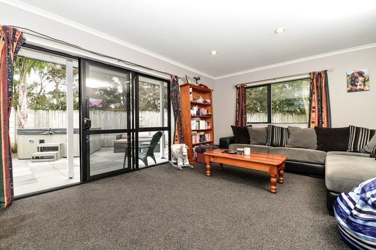 Photo of property in 30b Cotton Street, St Andrews, Hamilton, 3200