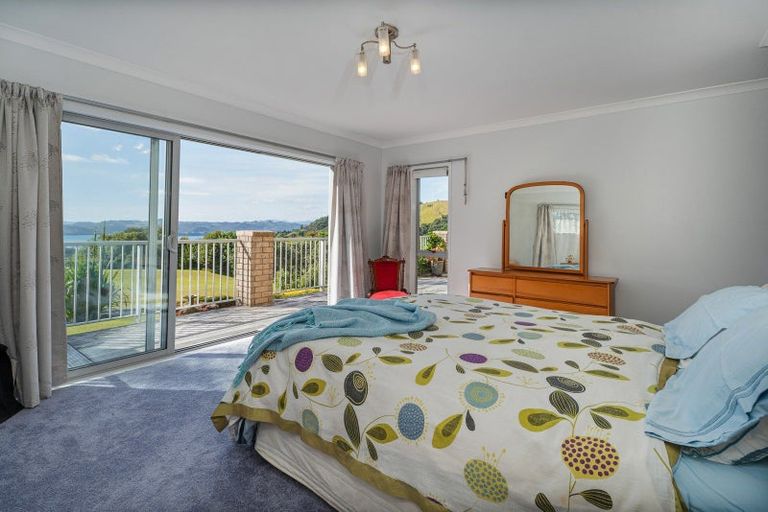 Photo of property in 16 Ohuka Place, Whitianga, 3510