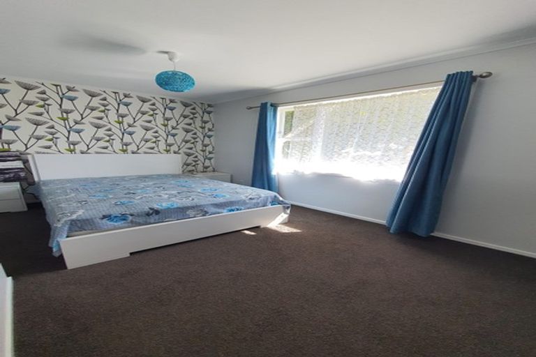 Photo of property in 45 Lomita Road, Johnsonville, Wellington, 6037