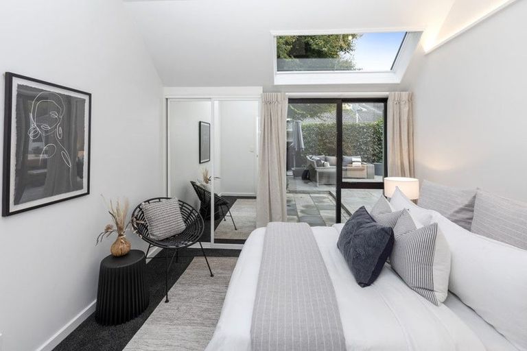 Photo of property in 31 Colina Street, Avonhead, Christchurch, 8042