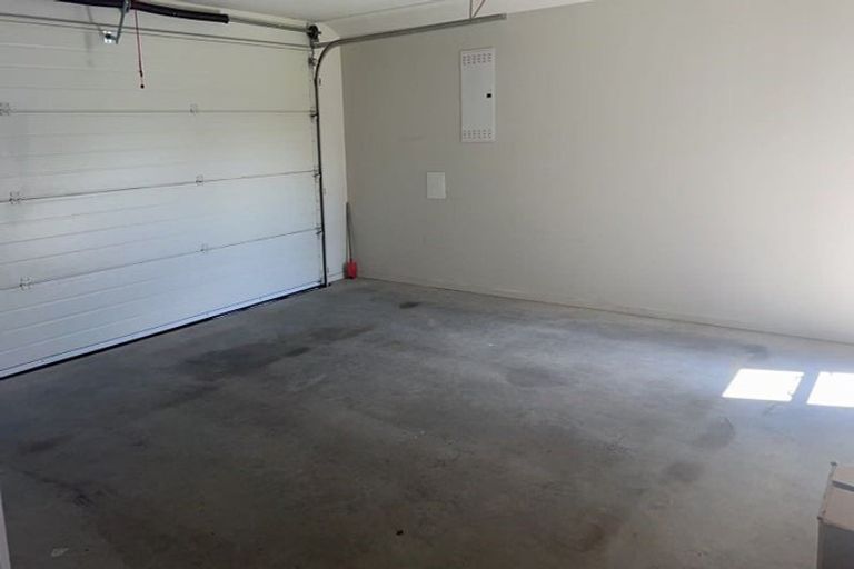 Photo of property in 43 Maclaren Road, Wigram, Christchurch, 8042