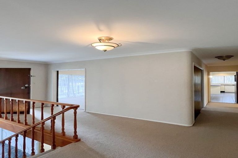 Photo of property in 2 The Boulevard, Sunnyhills, Auckland, 2010