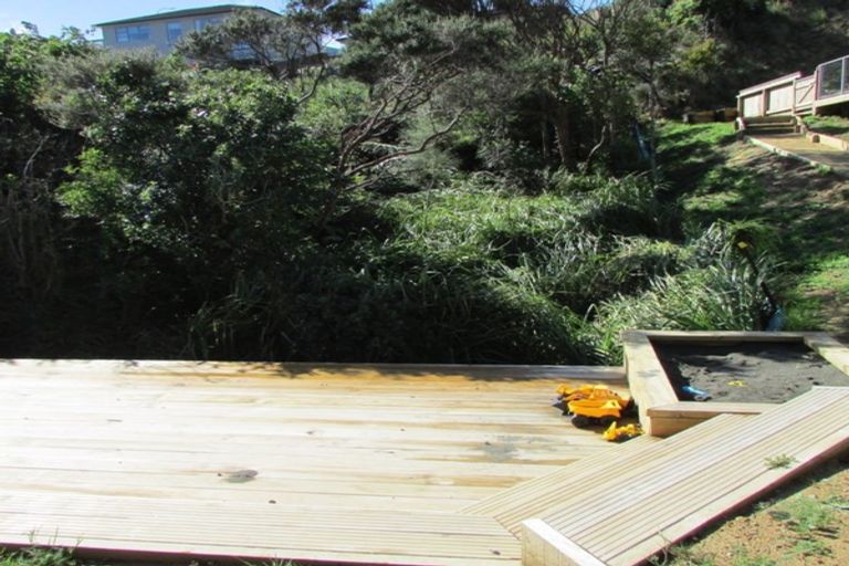 Photo of property in 208 Navigation Drive, Whitby, Porirua, 5024