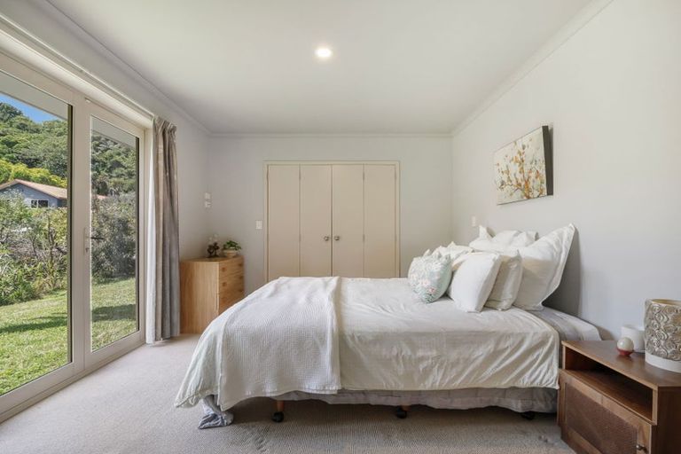 Photo of property in 8 Libra Place, Kawaha Point, Rotorua, 3010