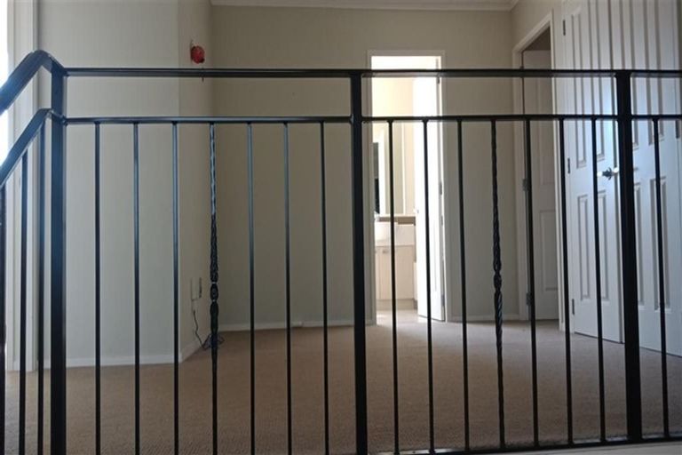 Photo of property in 72 Baverstock Road, Flat Bush, Auckland, 2016