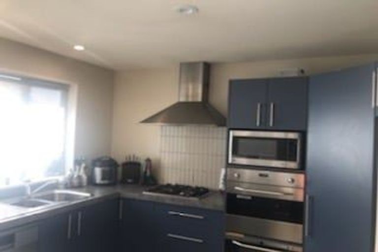 Photo of property in 9 Amoka Crescent, Parklands, Christchurch, 8083