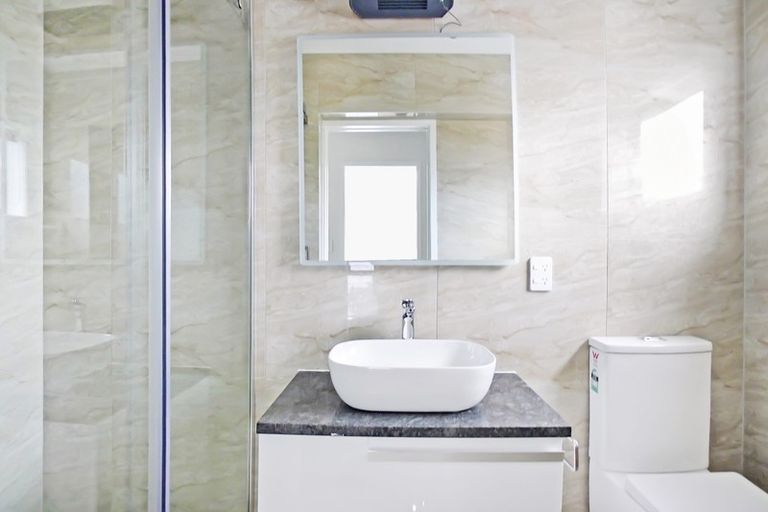 Photo of property in 10c Malvern Road, Morningside, Auckland, 1022