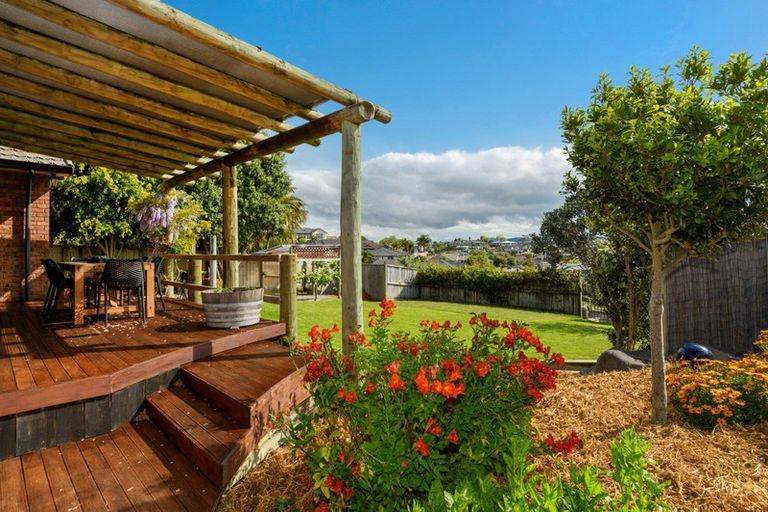 Photo of property in 50 La Colina Place, Bethlehem, Tauranga, 3110