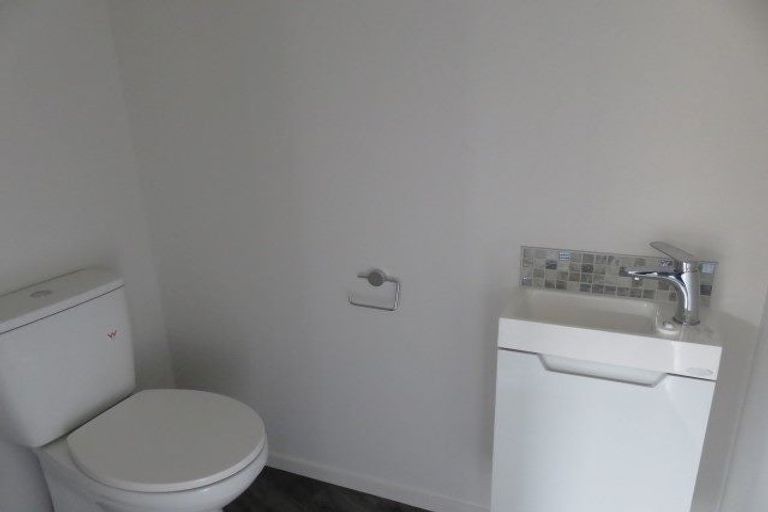 Photo of property in 8/29 Beatty Street, Melville, Hamilton, 3206