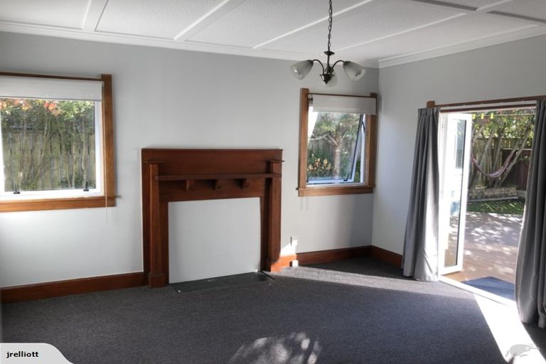 Photo of property in 72 Great North Road, Saint Johns Hill, Whanganui, 4500