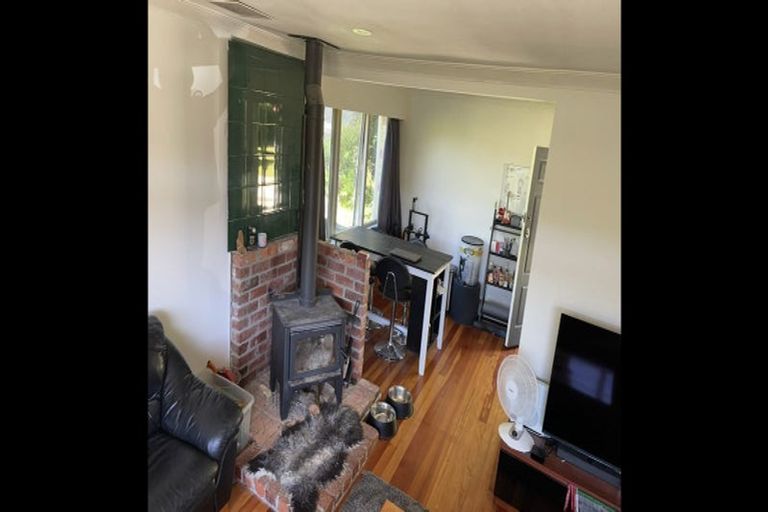 Photo of property in 564 Main Road North, Timberlea, Upper Hutt, 5018