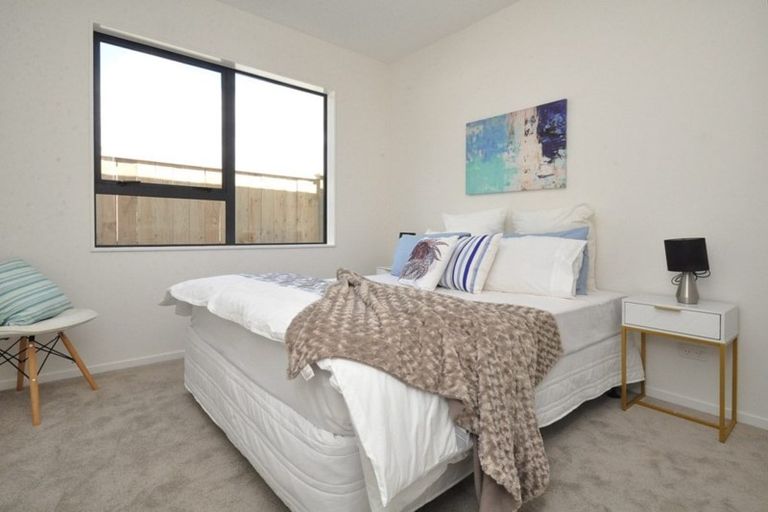 Photo of property in 93 Nobilo Road, Kumeu, 0810