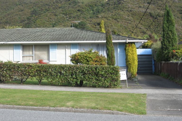 Photo of property in 144 Rata Street, Naenae, Lower Hutt, 5011