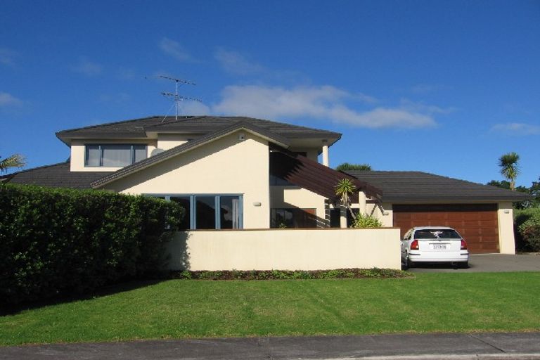 Photo of property in 3 Opal Close, Rosedale, Auckland, 0632