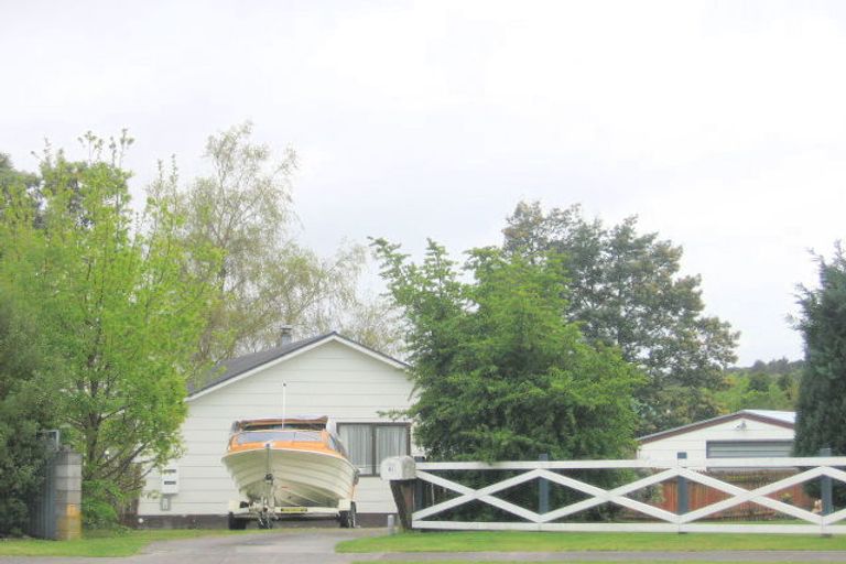 Photo of property in 21 Newberry Place, Richmond Heights, Taupo, 3330