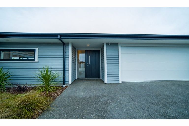 Photo of property in 7 Clonbunny Close, Rolleston, 7614