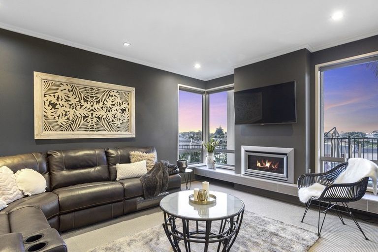 Photo of property in 4 Siemonek Rise, Bethlehem, Tauranga, 3110