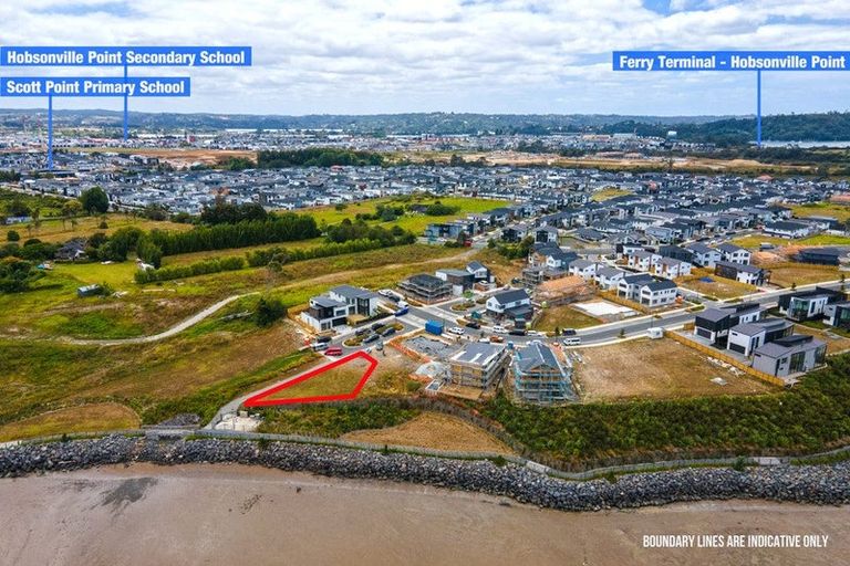 Photo of property in 6 Seawind Way, Hobsonville, 0616