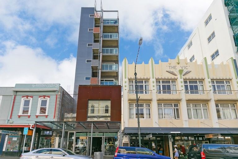 Photo of property in Cubana Apartments, 3/158 Cuba Street, Te Aro, Wellington, 6011