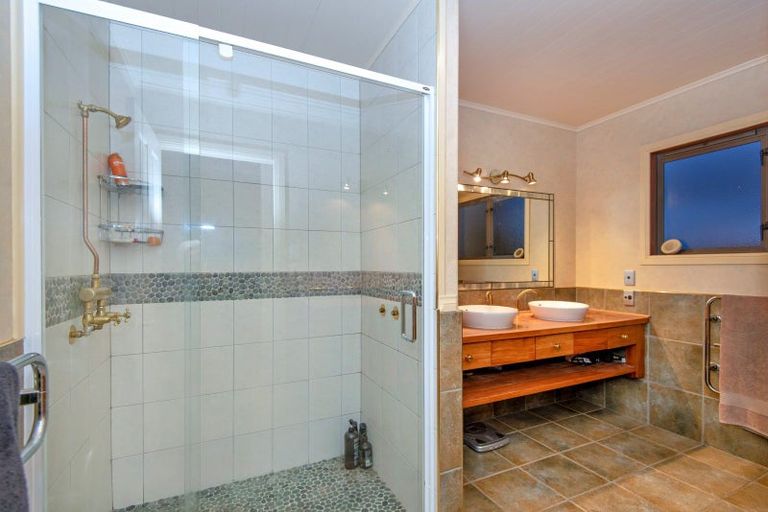 Photo of property in 193 Paparoa Road, Wainui, Opotiki, 3198