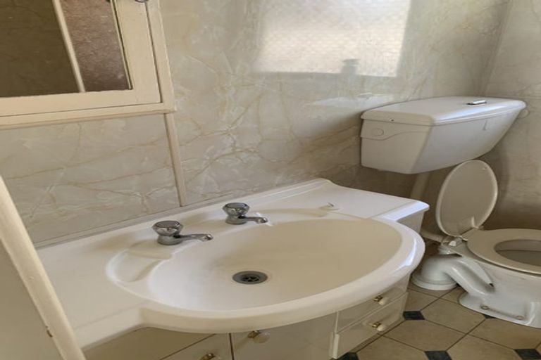 Photo of property in 3/504 Barbadoes Street, Edgeware, Christchurch, 8013