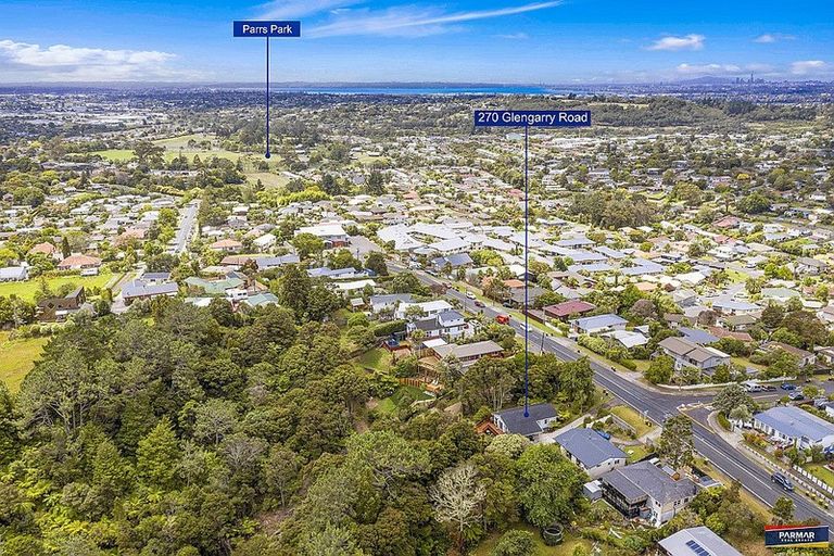 Photo of property in 270 Glengarry Road, Glen Eden, Auckland, 0602