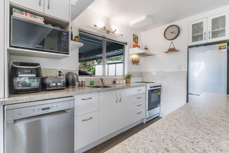 Photo of property in 126a Osprey Drive, Welcome Bay, Tauranga, 3112