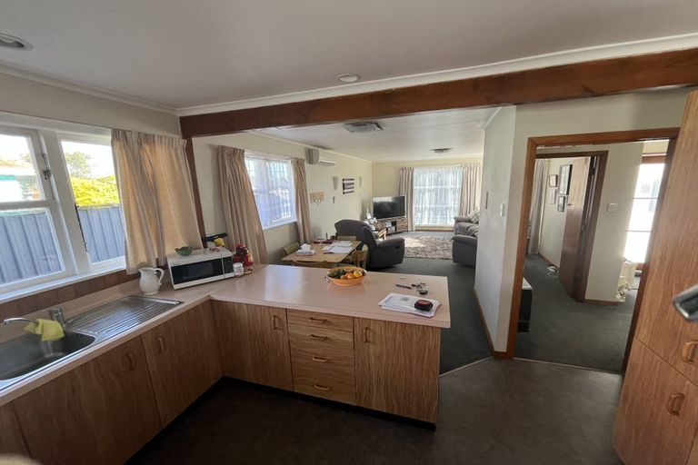 Photo of property in 15 Massey Street, Elderslea, Upper Hutt, 5018