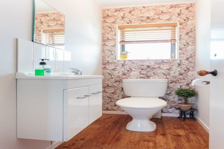 Photo of property in 9 Montgomery Crescent, Putaruru, 3411