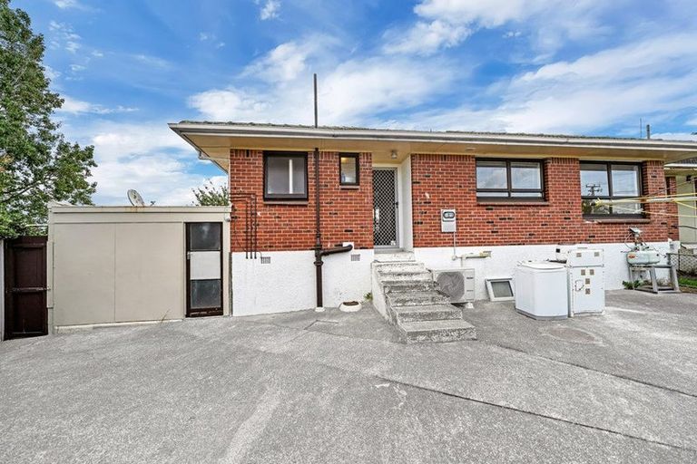 Photo of property in 3/2 Ferguson Street, Manurewa East, Auckland, 2102