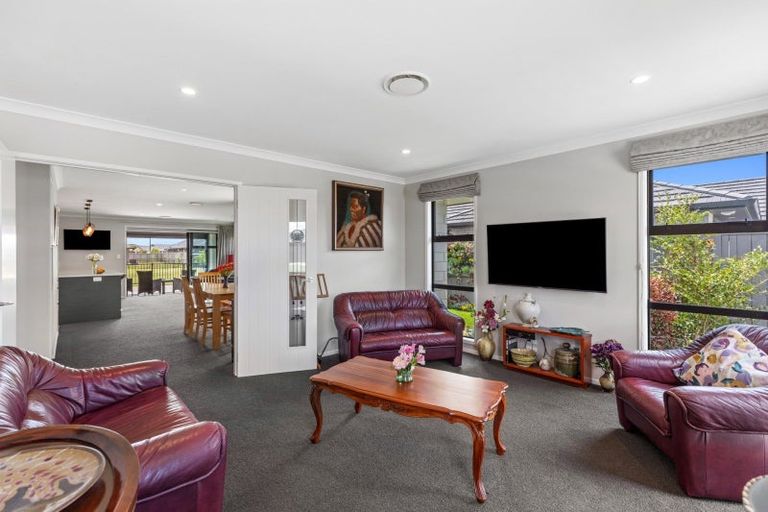 Photo of property in 11 Stevenson Drive, Papamoa, 3118