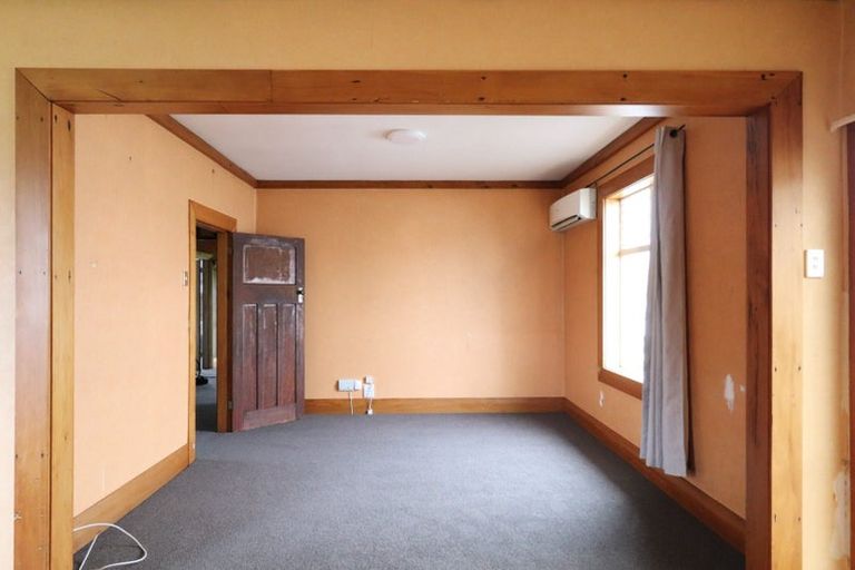 Photo of property in 73 Jenkin Street, Strathern, Invercargill, 9812