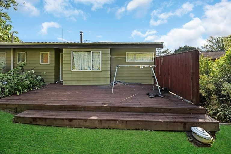Photo of property in 14 Elsted Place, Goodwood Heights, Auckland, 2105